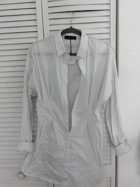 OW Intimates White Button-Up dress shirt